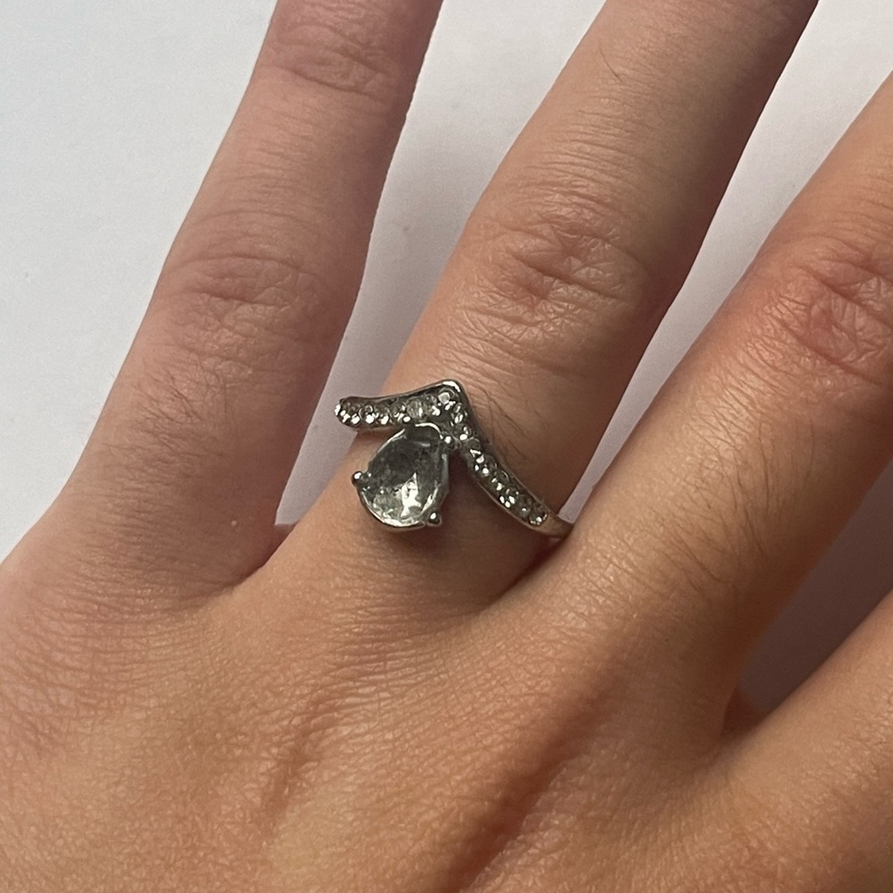 2 Silver Rings - Picture 7 of 7